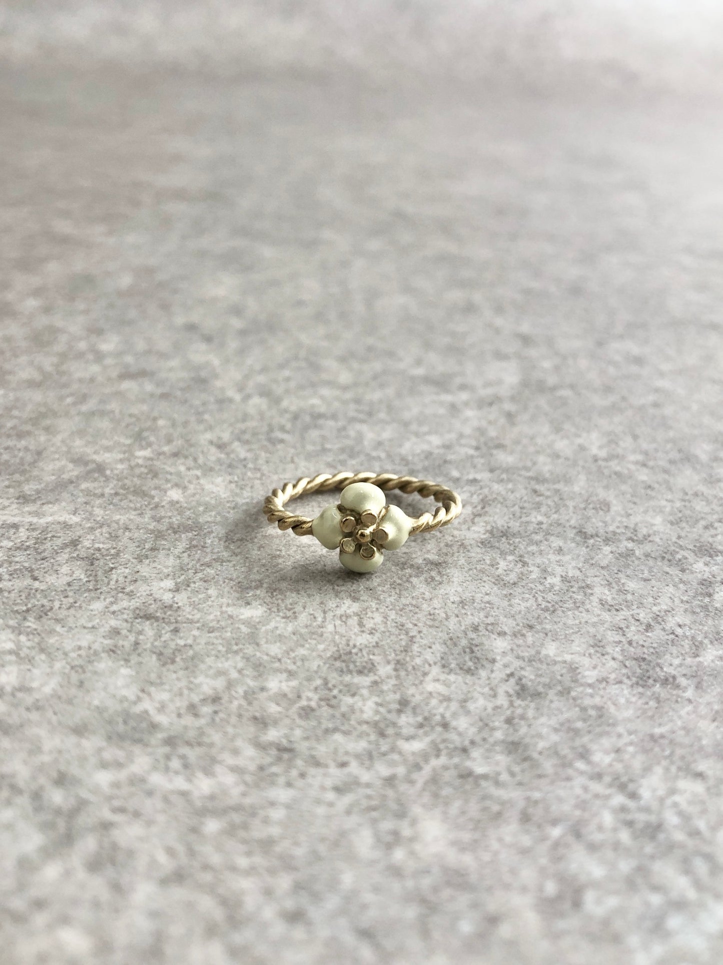 CHANEL Kameria Motif Ring White Vintage g2rcv2