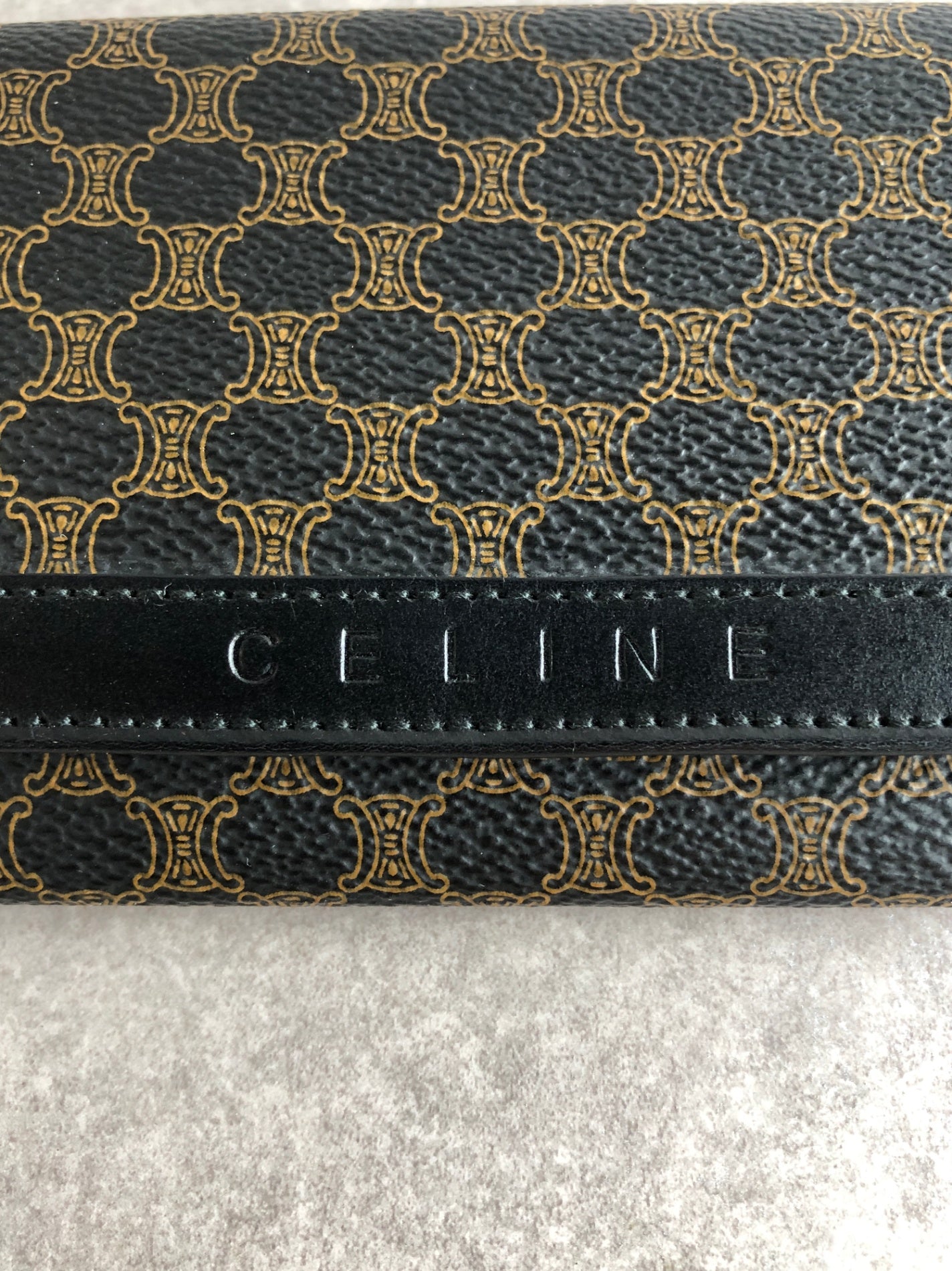 CELINE Macadam Long Wallet Black Vintage dv85f5