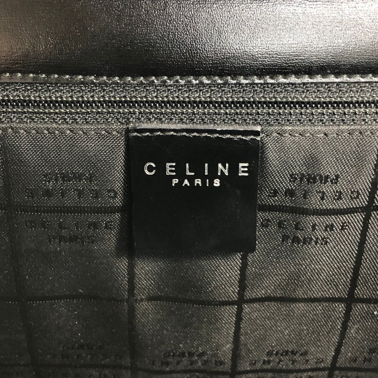 CELINE Logo Flap Shoulder bag Black Vintage 2vd8k7