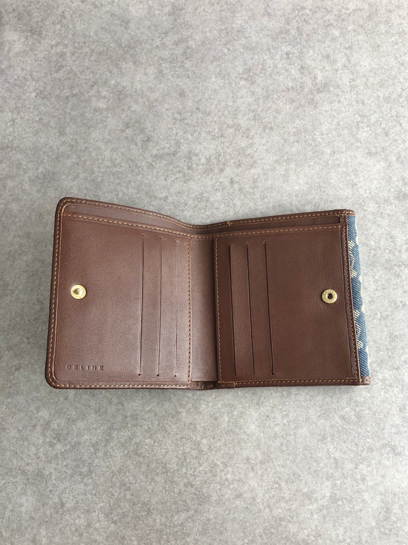 ✨極美品✨★ CELINE ★ Vintage ★ rong Wallet Celine Vintage Compact Bifold Wallet - Black Wallets, Accessories