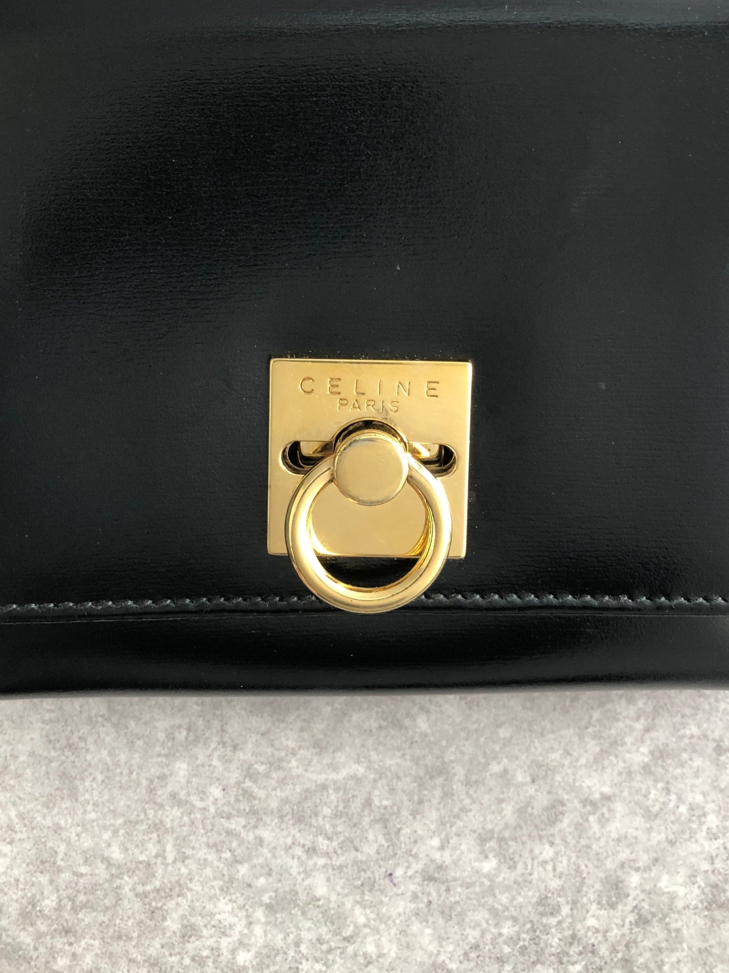 CELINE Gancini Trifold Wallet Black Vintage 6xspmn