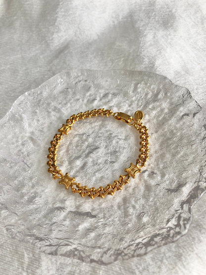 CELINE Blason Bracelet Gold Vintage iiprxa