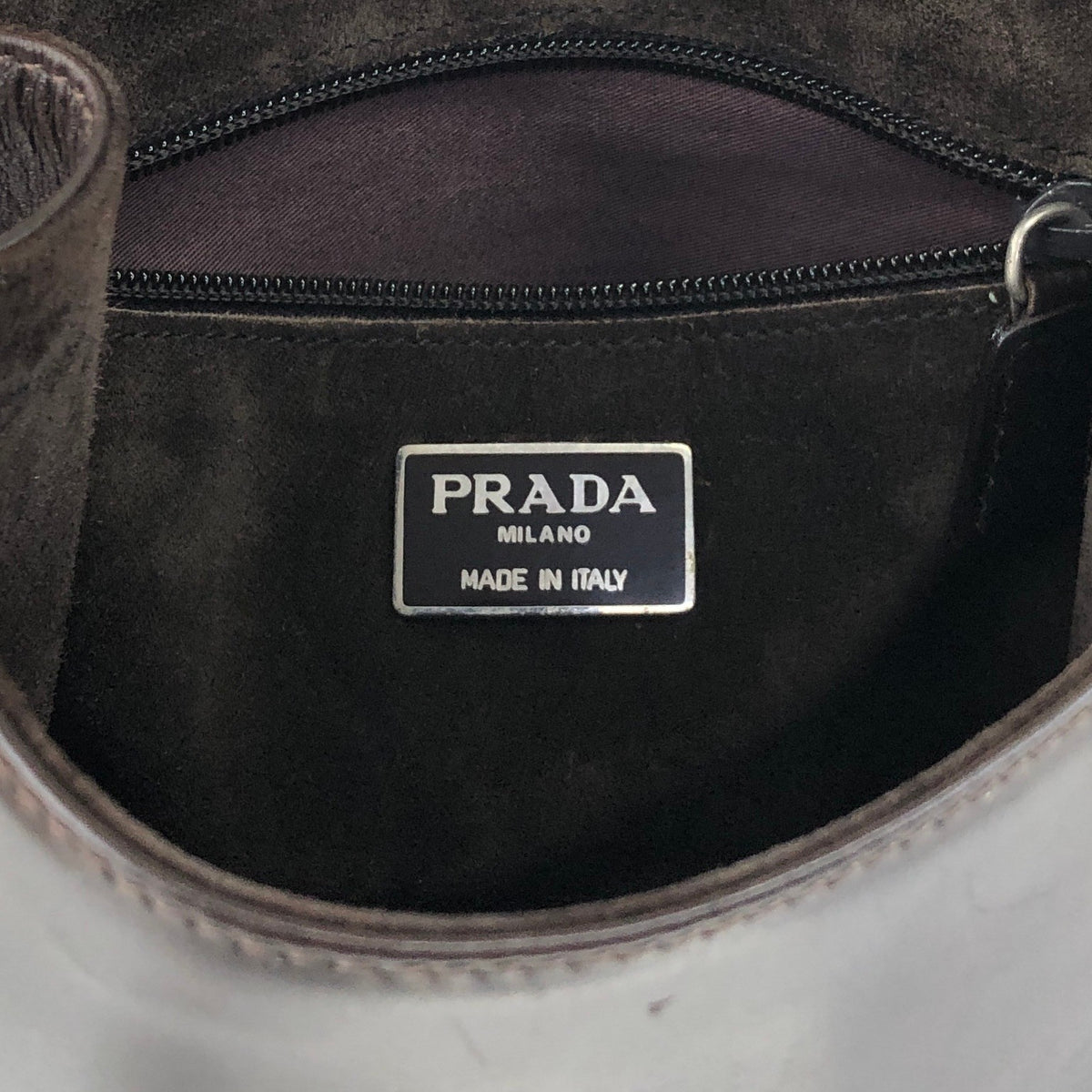 PRADA Logo Embossed Shoulder bag Brown Vintage ecb6ar