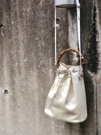 GUCCI Bamboo Nylon Patent leathe Whiter 4umeg6