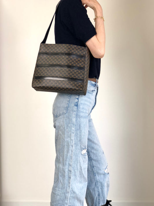 CELINE Macadam Shoulder bag Black Vintage t43kf8
