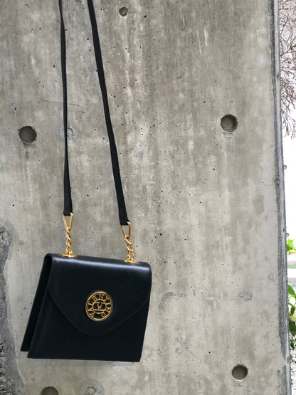 VALENTINO GARAVANI Logo Crossbody Shoulder bag Black Vintage Old 2vcv5w