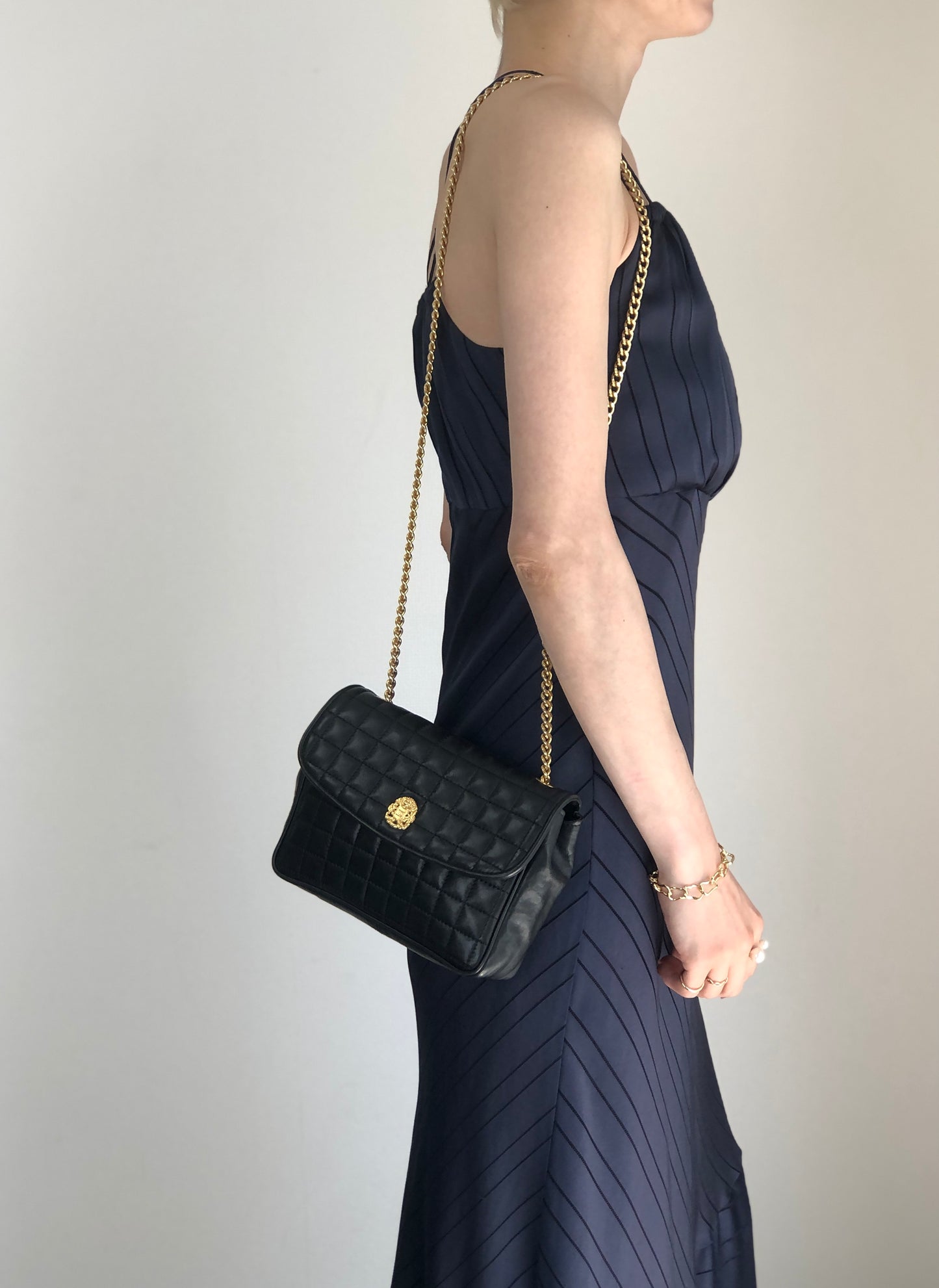 CELINE Emblem Chain Shoulder bag Black Vintage 3nk43u