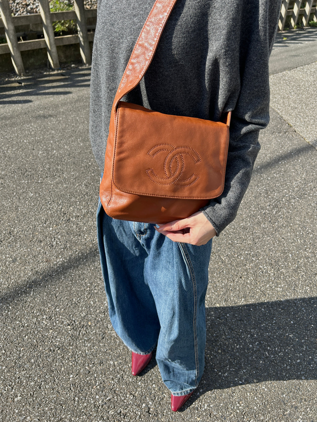 CHANEL Coco Mark Shoulder bag Brown Vintage 4fngsv