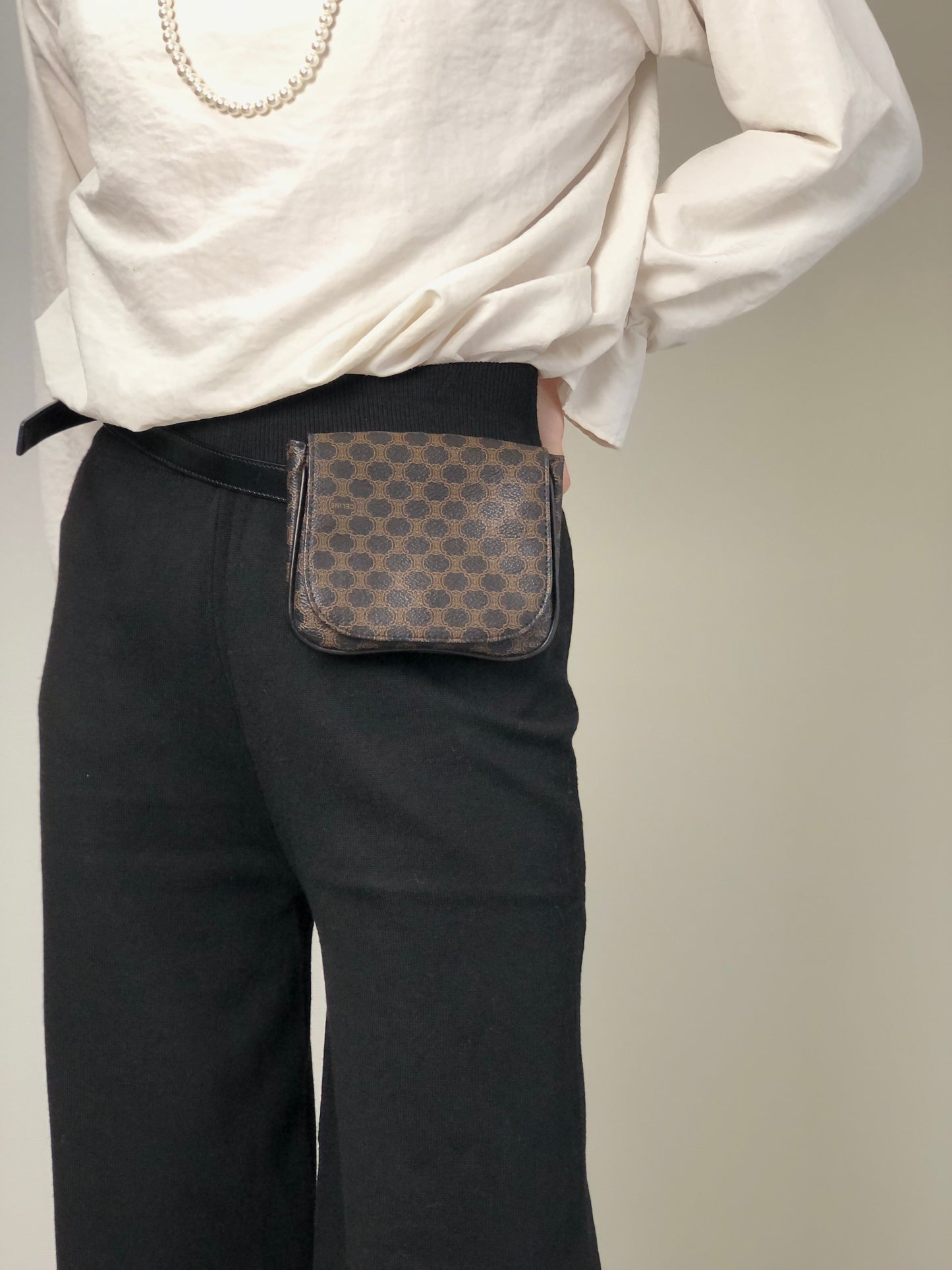 CELINE Macadam Sling bag Shoulder bag Black Vintage uwmfjs