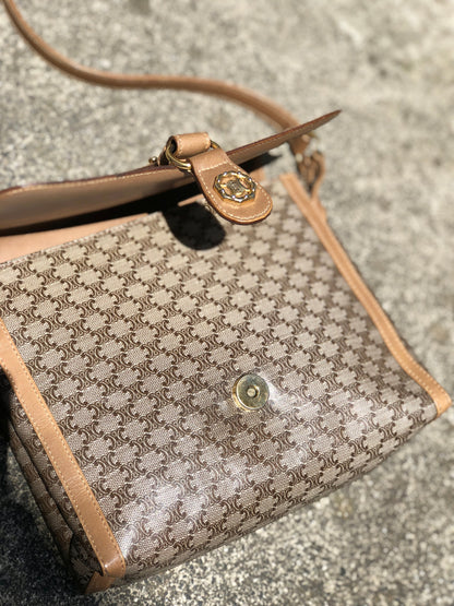 CELINE Macadam Blason Shoulder bag Beige Vintage Old CELINE dbmh2p