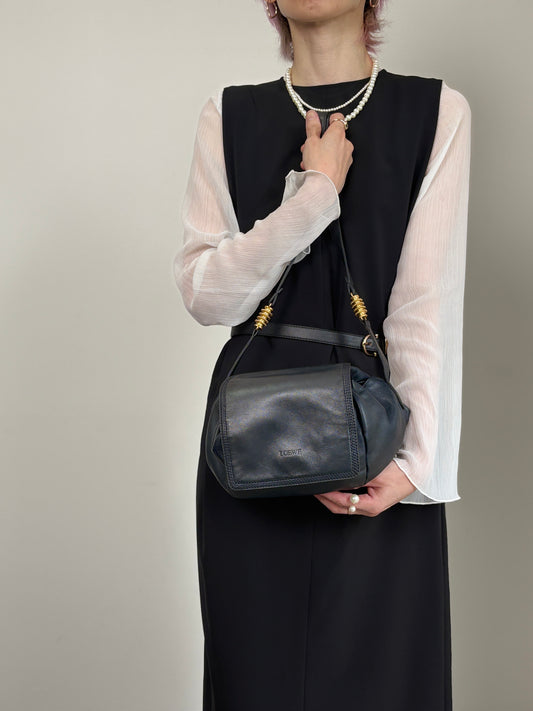 LOEWE Logo Shoulder bag Navy Vintage k4pn8w