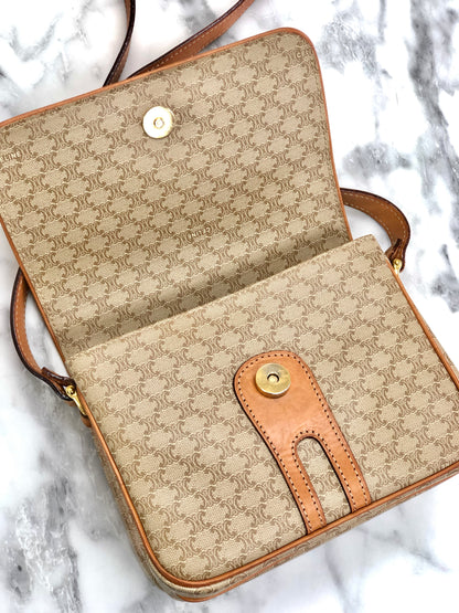 CELINE Macadam Blason Two-line Shoulder bag Beige Vintage Old Celine rmr5gm