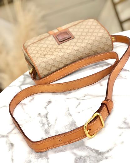 CELINE Macadam Blason Two-line Shoulder bag Beige Vintage Old Celine rmr5gm