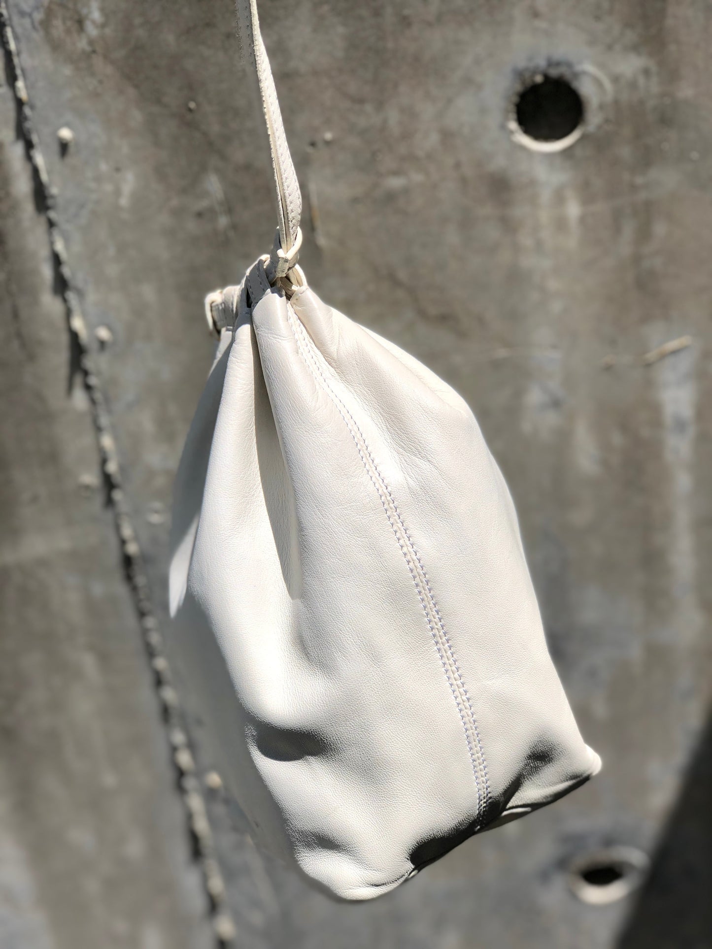 CELINE Logo Drawstring Handbag White Vintage Old Celine em8cxw