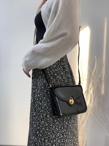 CELINE Padlock Turn Lock Patent Leather Crossbody Shoulder bag Black Vintage Old Celine aupwwr