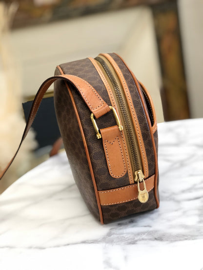 CELINE Macadam Gancini Round Shoulderbag Brown Vintage Old celine rhdej4