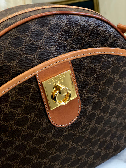 CELINE Macadam Gancini Round Shoulderbag Brown Vintage Old celine rhdej4