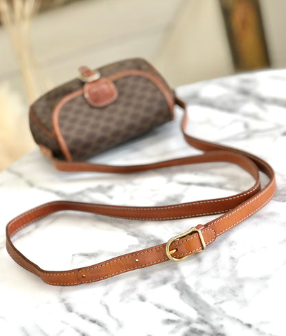 CELINE Macadam Blason Crossbody Shoulder bag Brown vintage Old Celine ifxa4f