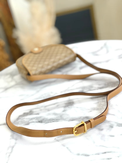 CELINE Macadam Blason Flap Mini Shoulder bag Beige Vintage Old CELINE sjeg4v