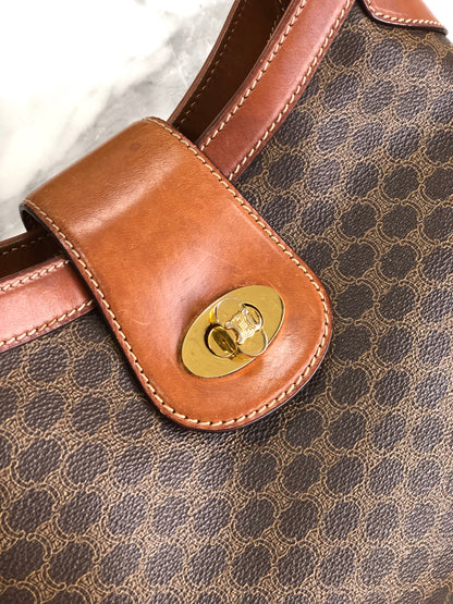 CELINE Macadam Blason Turn lock One handle Shoulder bag Hobo bag Brown Vintage Old CELINE yjpxgm