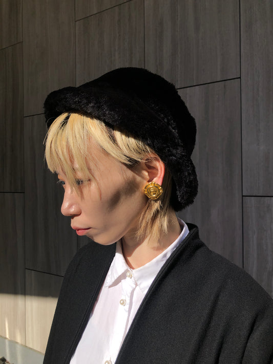 CHANEL Coco Mark Earrings Gold Vintage hmxj4r