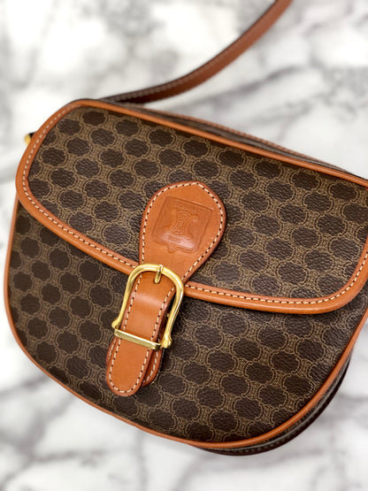 CELINE Macadam Buckle Crossbody Shoulder bag Brown Vintage Old Celine mhrgwf