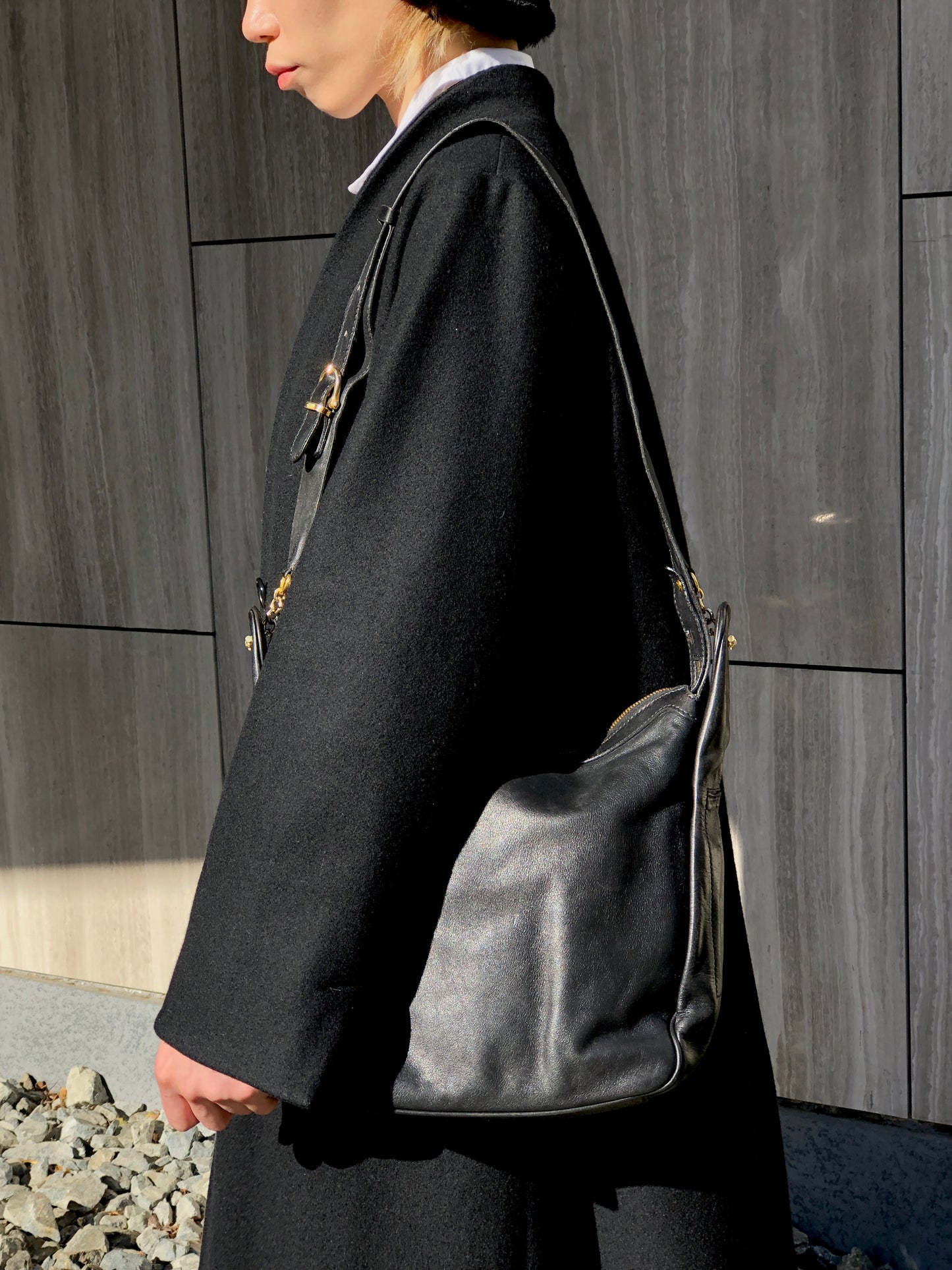 CELINE Gancini Shoulder bag Black Vintage etpu46