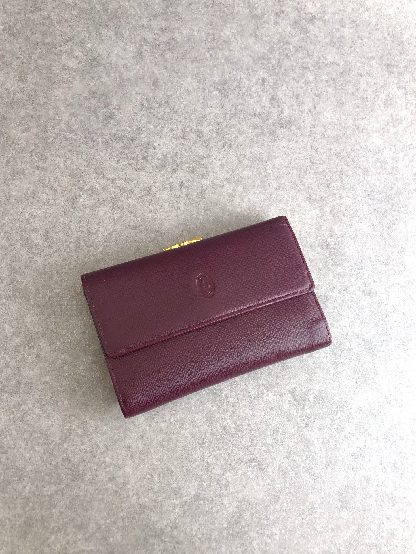 Cartier Logo Embossed Folded Wallet Bordeaux Vintage g2uux3