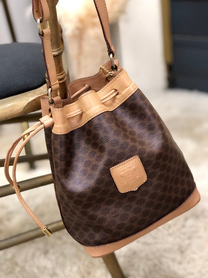 CELINE Macadam Drawstring Shoulder bag Brown Vintage Old Celine wy5exv