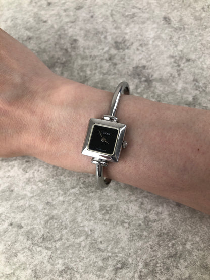 GUCCI Quartz Watch Silver 1900L Vintage 7s3xa3