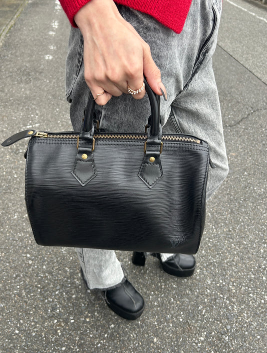 LOUIS VUITTON Epi Handbag Boston bag Black Vintage bria3m