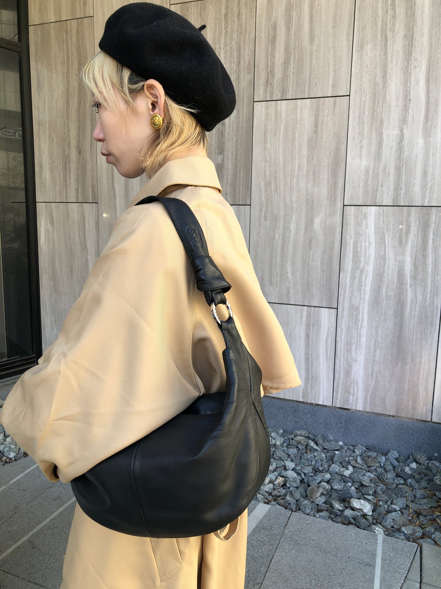 LOEWE Logo Shoulder bag Black Vintage yzt8gu