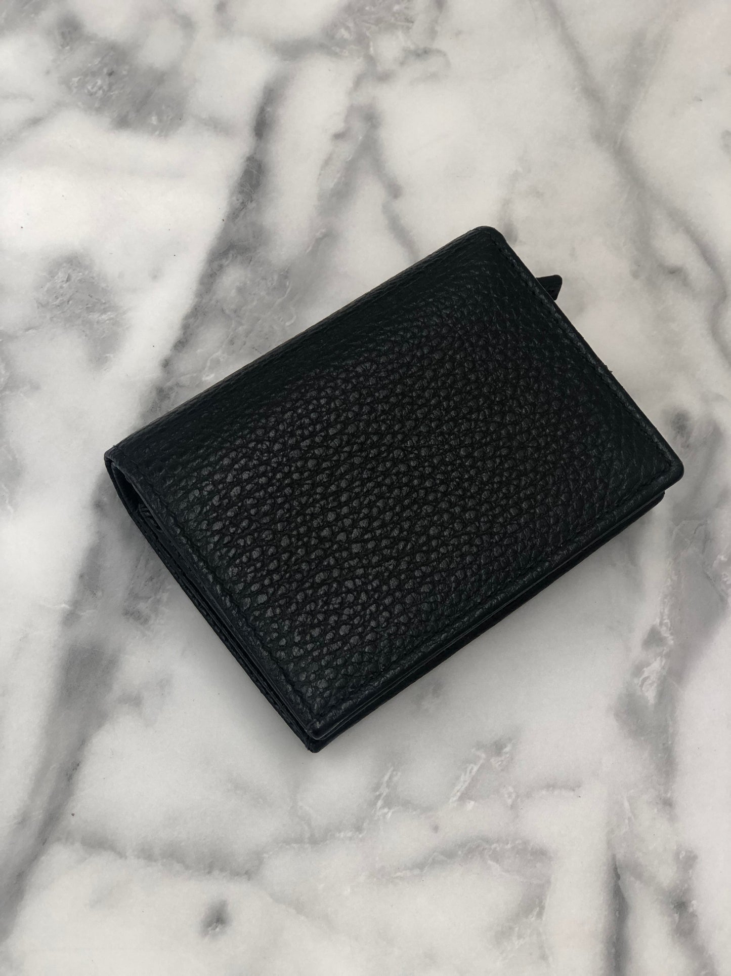 GUCCI Compact Wallet Marmont Black GG  yhbkcy