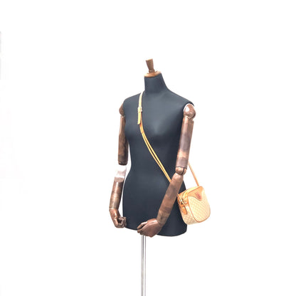 CELINE Macadam Blason Shoulderbag Beige Vintage Old celine 453zb4