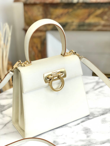 Salvatore Ferragamo Gancini 斜背包 手提包 肩背包 白色 復古 舊款 da7rgv