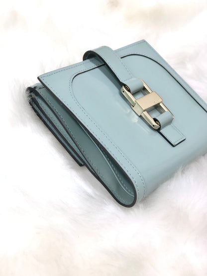 GUCCI Metal closure Compact Wallet Mint green  jmj7g8