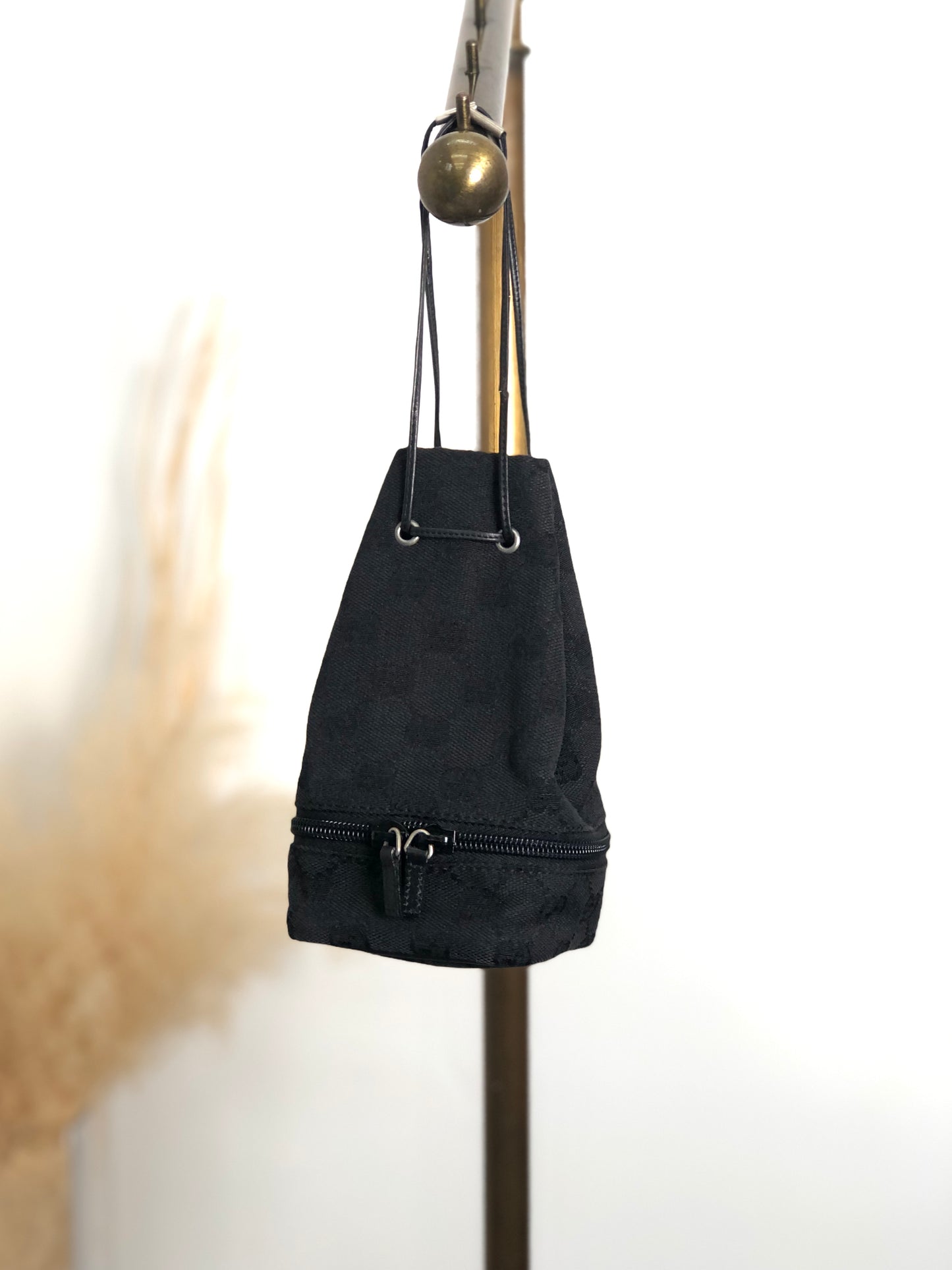 GUCCI GG Canvas Drawstring Small Handbag Black Vintage yxamig