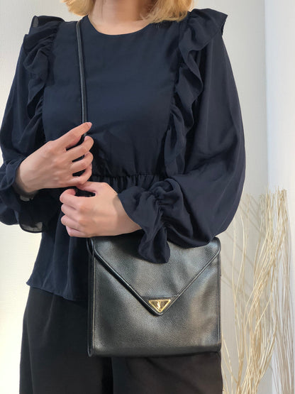 Yves Saint Laurent YSL Triangle logo Shoulder bag Black Vintage Old kirbab