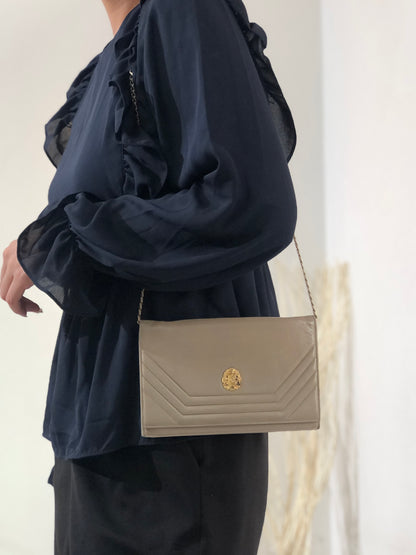 CELINE Blason Emblem Chain Shoulder Bag Beige Old Celine vintage grm6h7