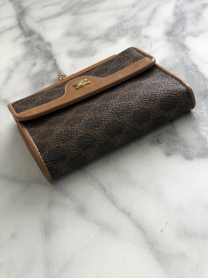 CELINE Wallet Macadam Triomphe Brown yxv3hm