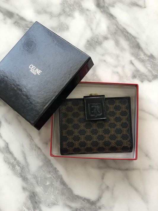 CELINE Wallet Macadam Blason Black ggcuyr