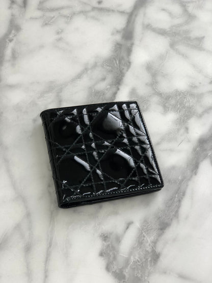 Christian Dior Wallet Patent leather Cannage Black n8nbaj