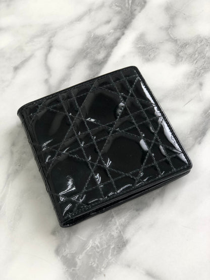 Christian Dior Wallet Patent leather Cannage Black n8nbaj