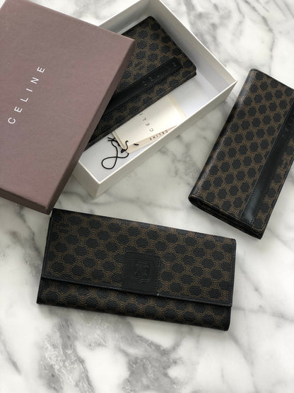 CELINE Macadam Blason embossed long wallet purse Black Vintage Old Celine az2hxs