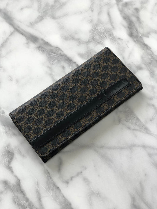 CELINE Wallet Macadam Black ha2zxz