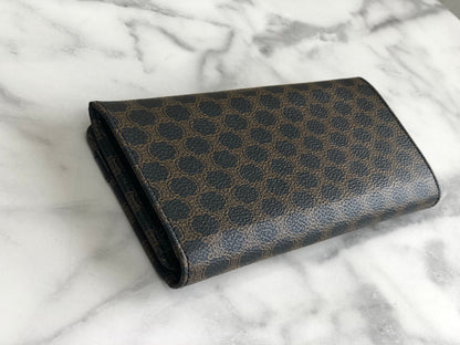 CELINE Wallet Macadam Black ha2zxz