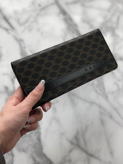 CELINE Wallet Macadam Black ha2zxz