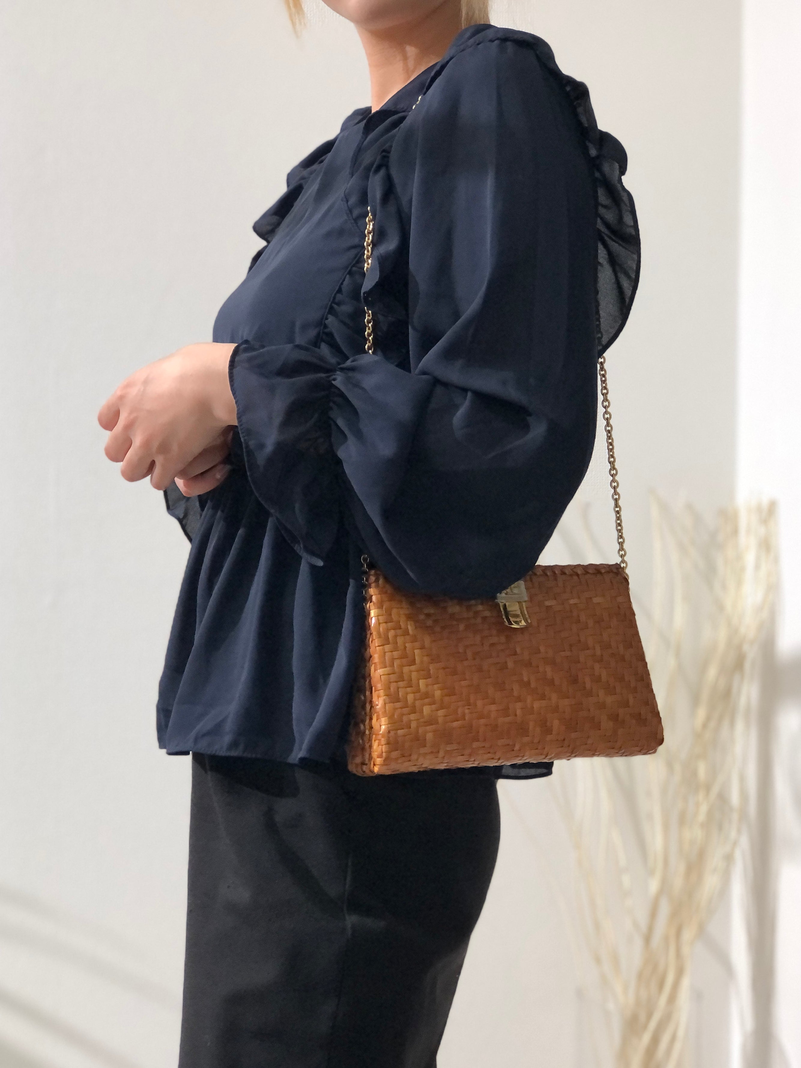 Shoulder Bag – Page 18 – VintageShop solo