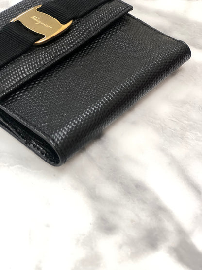 Salvatore Ferragamo Vala ribbon Lizard leather Compact Clasp Wallet Black Vintage Old rbc2gd