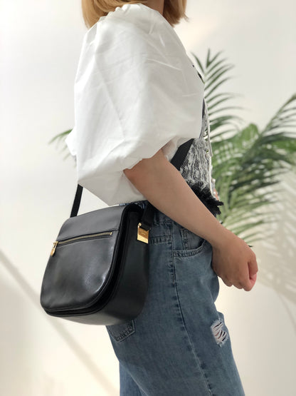 CELINE Front Zippier Flap Leather Shoulder bag Black Vintage Old Celine dbaxwe
